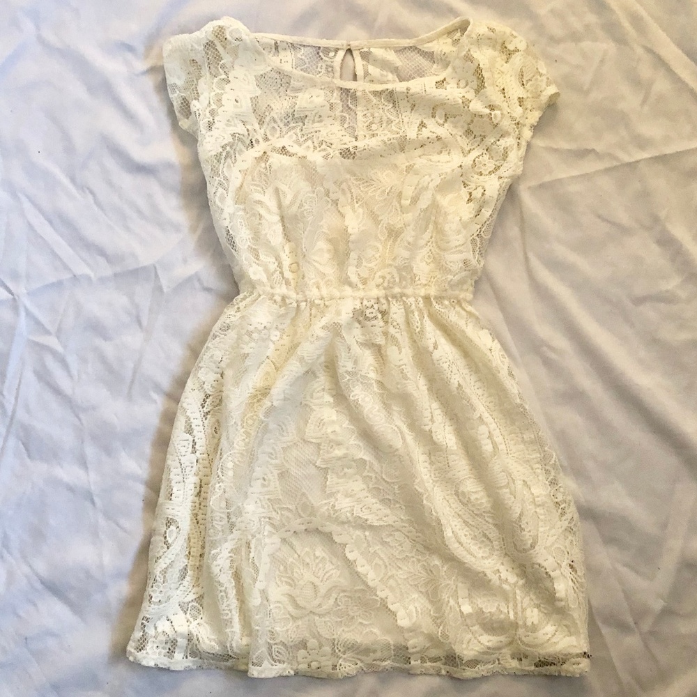 Hollister Lace Dress Cream in XS